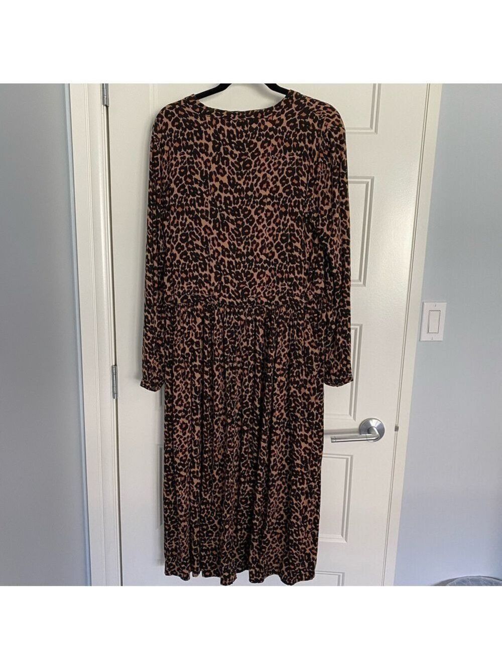 JOE Fresh leopard cheetah animal print dress size Medium - Picture 3 of 5